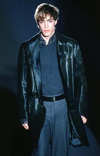 Look 16